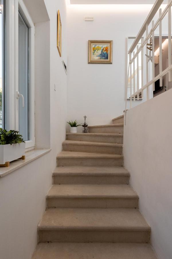 D Place Dubrovnik Bagian luar foto